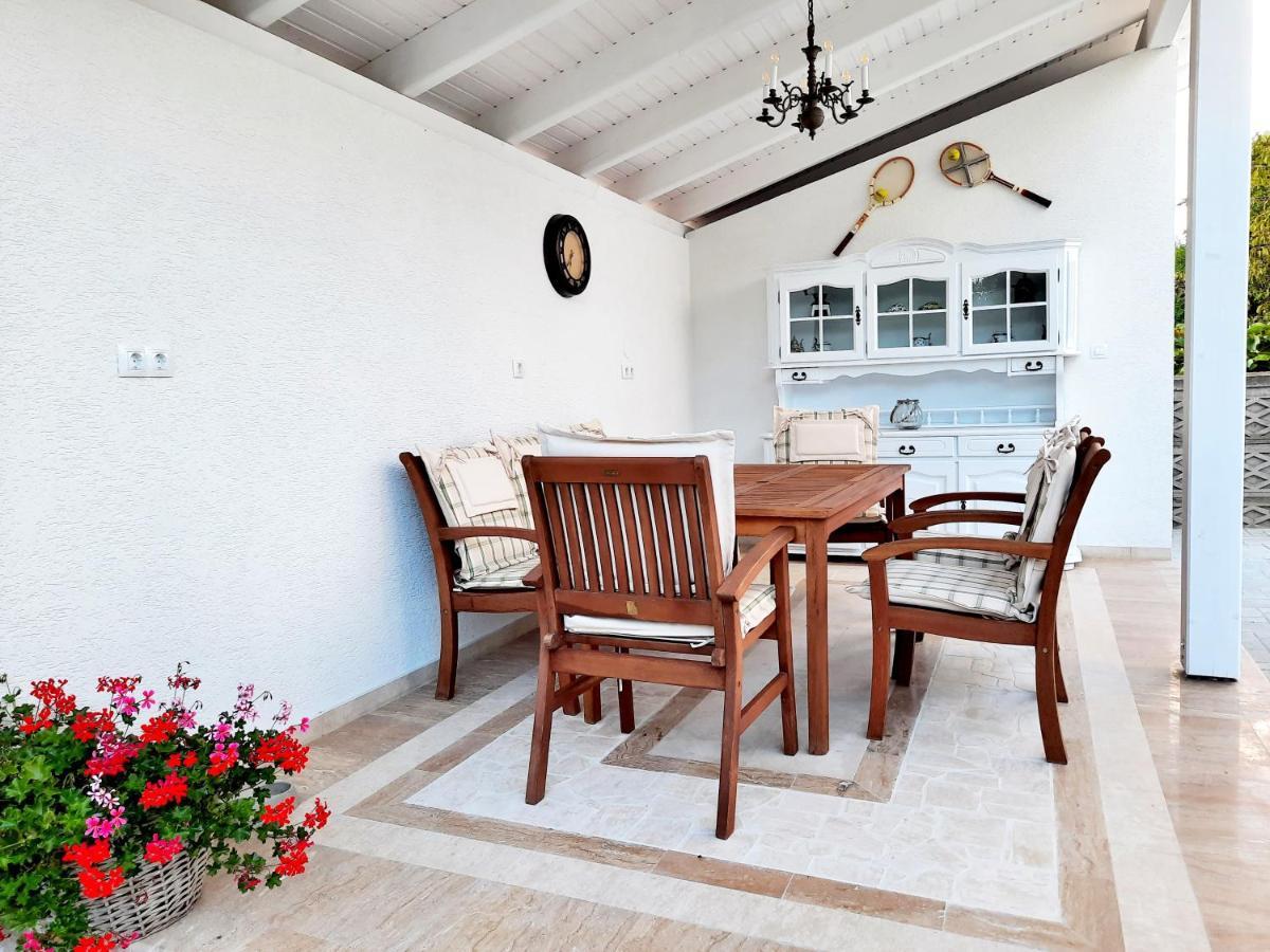 Casa Mora Hotel Deva Bagian luar foto