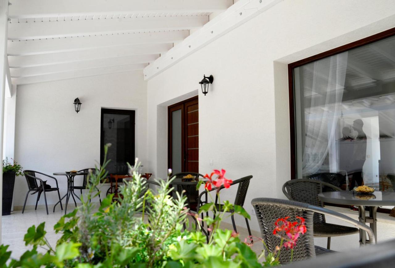 Casa Mora Hotel Deva Bagian luar foto