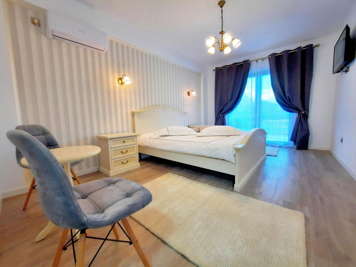 Casa Mora Hotel Deva Bagian luar foto