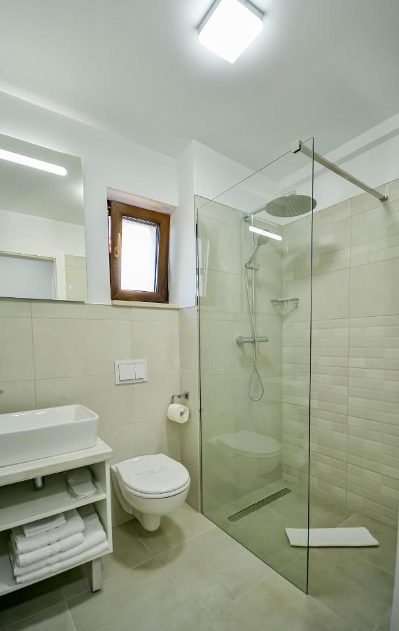 Casa Mora Hotel Deva Bagian luar foto